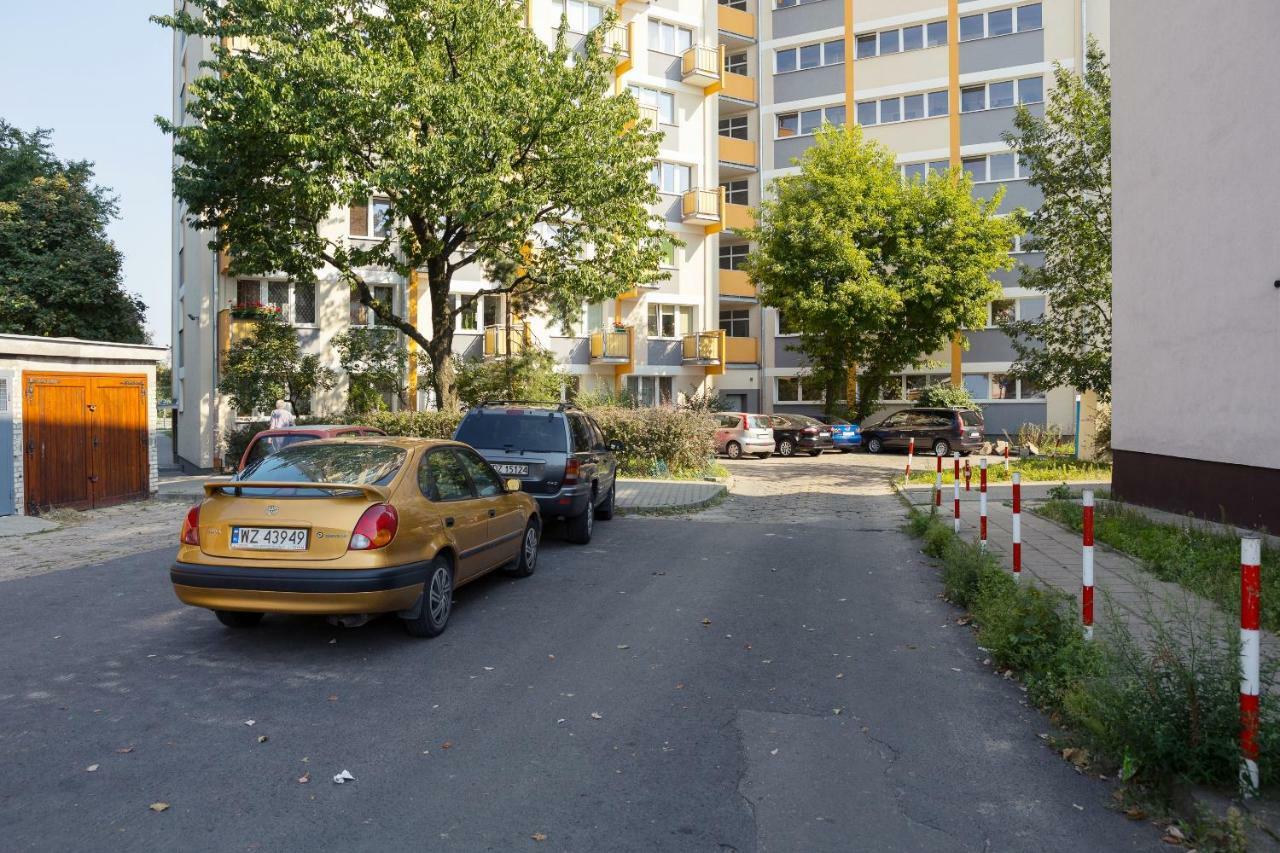 Klimatyczne Studio Metro Slodowiec وارسو المظهر الخارجي الصورة